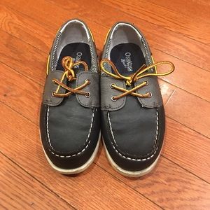 Oshkosh Youth Boat Shoe Worn Once!